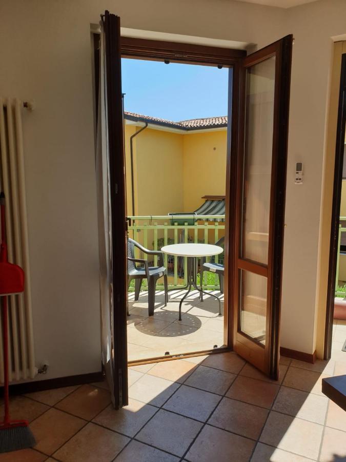 Appartamento Le Serre Salò Exterior foto
